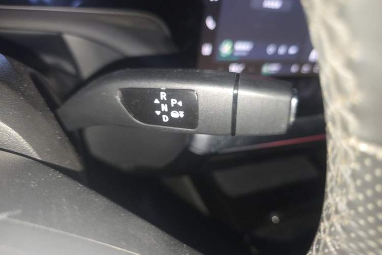Used XPeng P7 2021 562E Pengyi Performance Edition Gear Lever