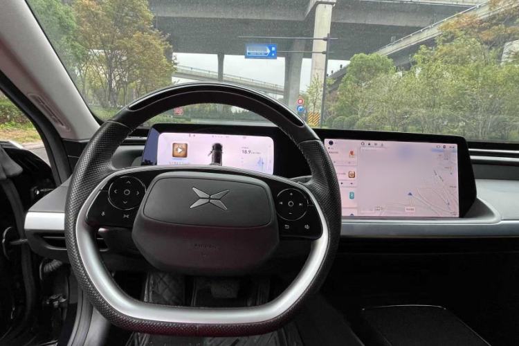 Used XPeng P7 2021 480G Interior 2