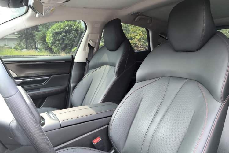 Used XPeng P7 2021 480N Right Front Seat
