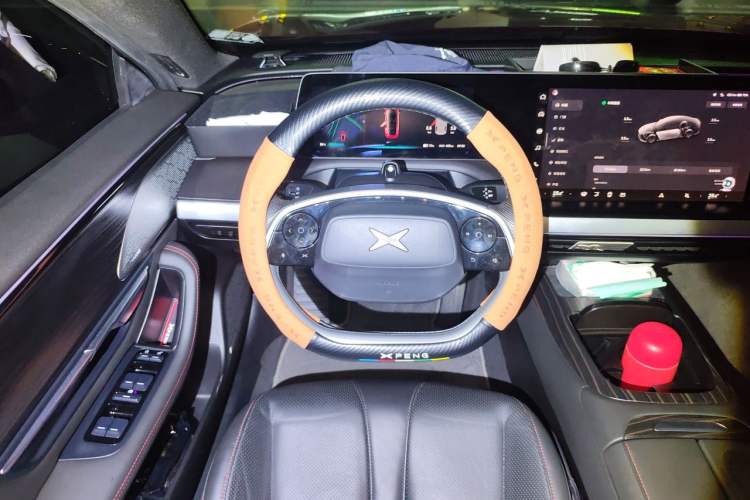 Used XPeng P7 2021 670E Pengyi Edition Steering Wheel