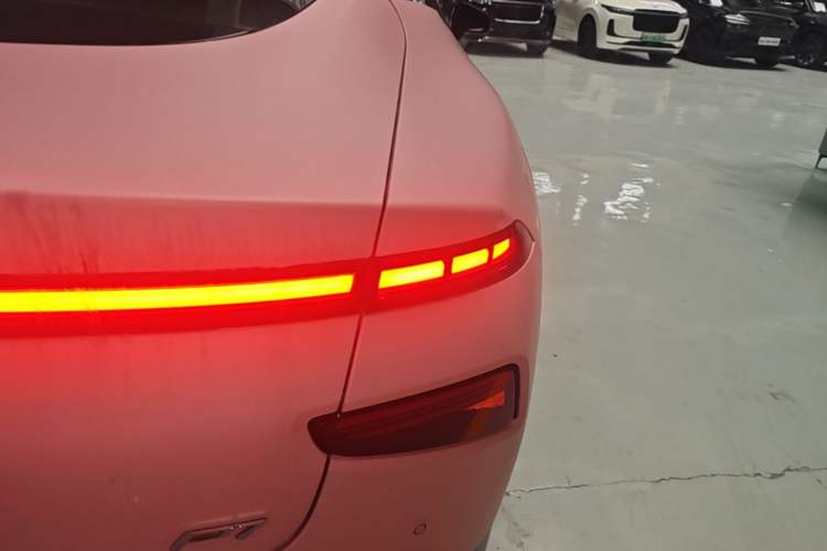 Used XPeng P7 2021 480G Right Rear Taillight