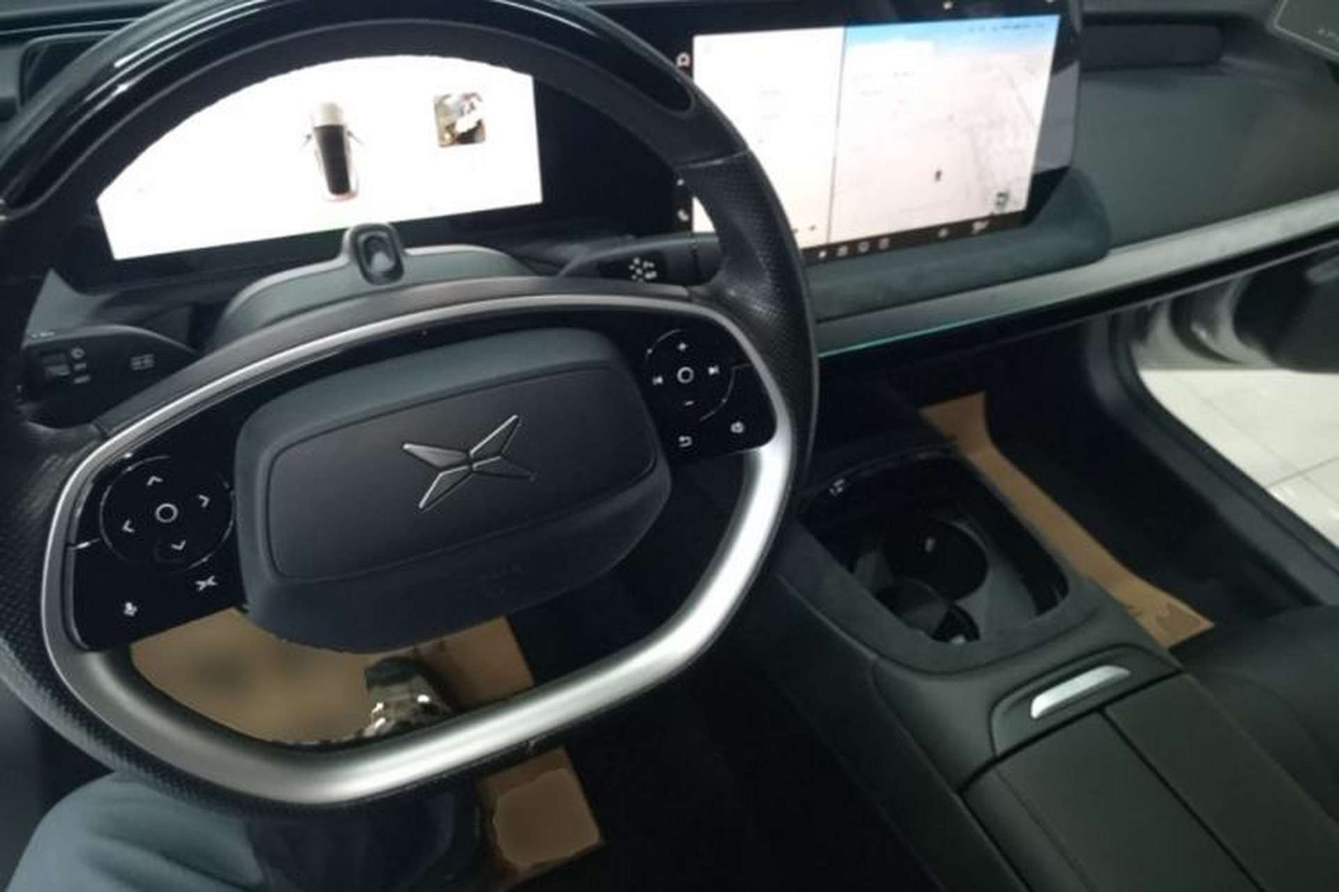Used XPeng P7 2021 480N Center Console