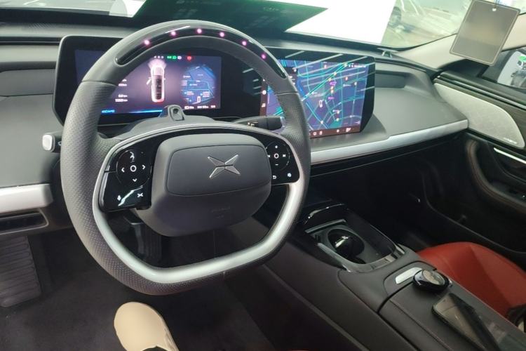 Used XPeng P7 2021 480E Center Console