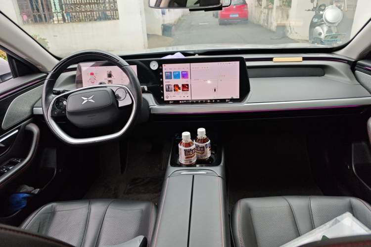 Used XPeng P7 2021 670G Center Console