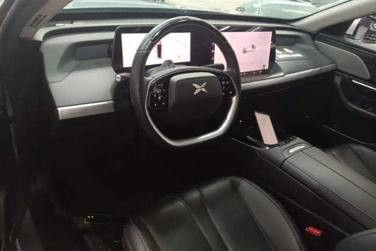 Used XPeng P7 2021 480N Center Console