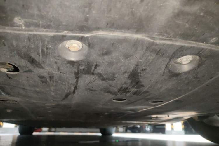 Used XPeng P7 2021 480N Chassis Front