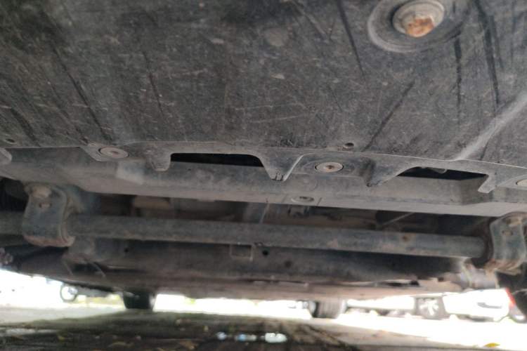 Used XPeng P7 2021 670G Chassis Front