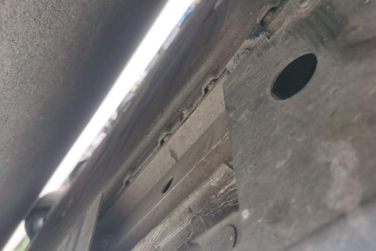 Used XPeng P7 2021 480N Chassis Front Left
