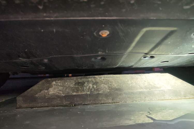 Used XPeng P7 2021 480N Chassis Front