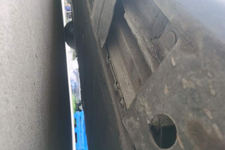 Used XPeng P7 2021 480N Chassis Front Right