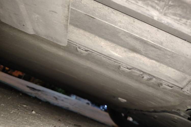 Used XPeng P7 2021 480N Chassis Front Right