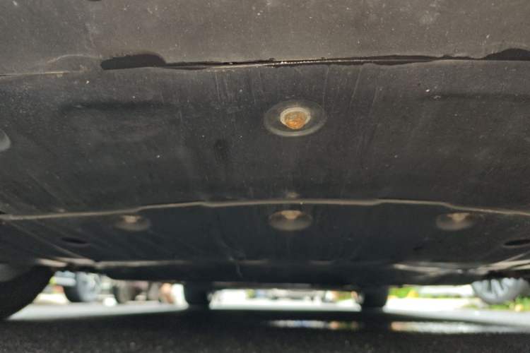 Used XPeng P7 2021 670G Chassis Front