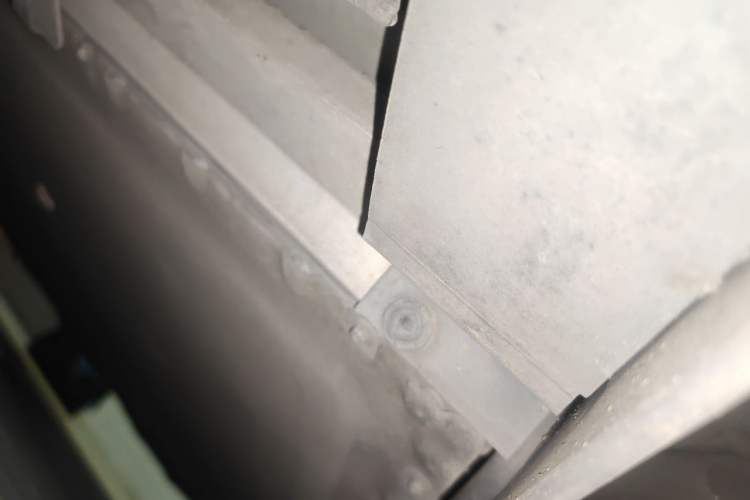 Used XPeng P7 2021 480N Chassis Rear Left