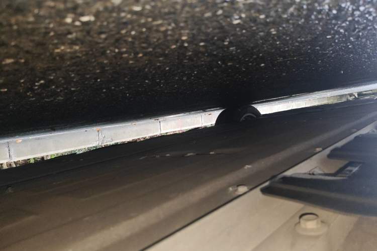 Used XPeng P7 2021 670G Chassis Rear Left