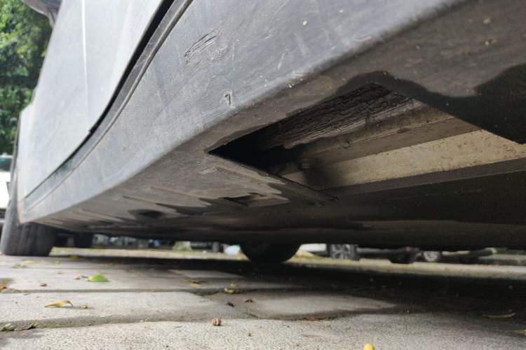 Used XPeng P7 2021 670G Chassis Rear Left