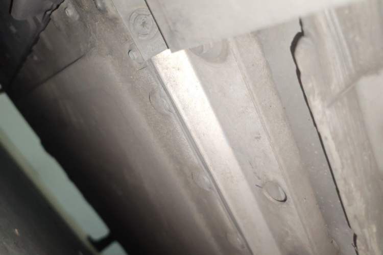 Used XPeng P7 2021 480N Chassis Rear Right