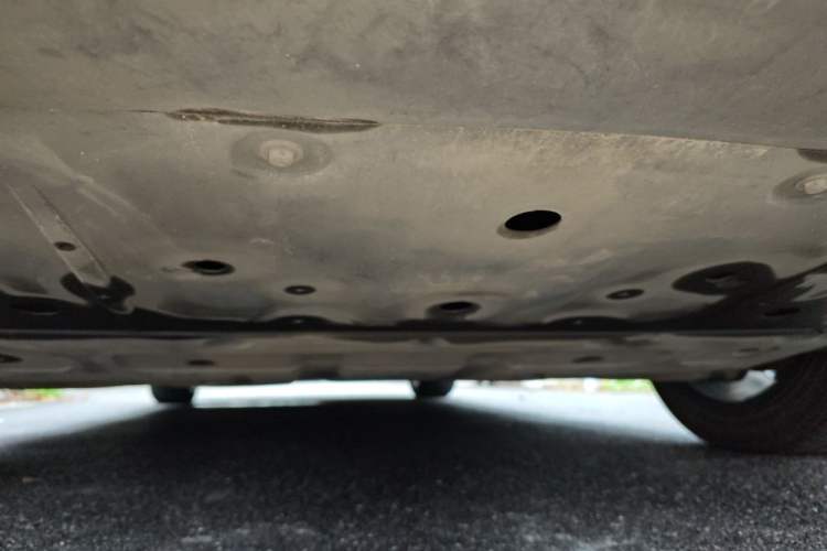 Used XPeng P7 2021 670G Chassis Rear