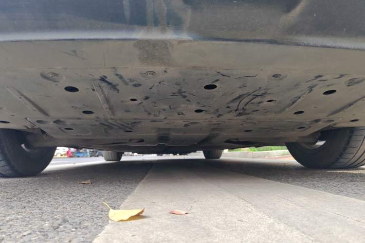 Used XPeng P7 2021 670G Chassis Rear