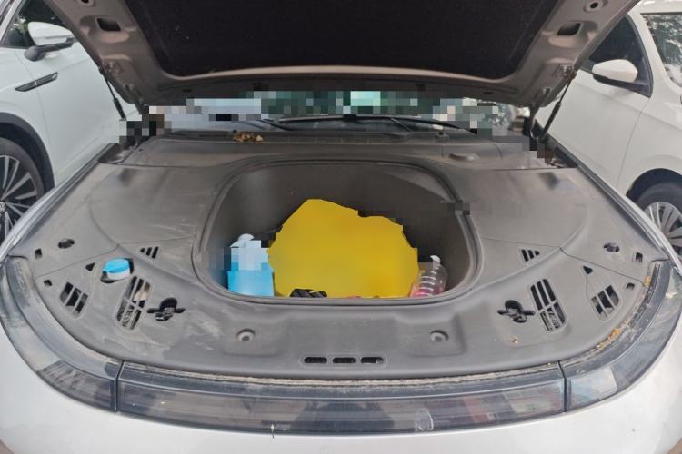 Used XPeng P7 2021 670G Engine Bay