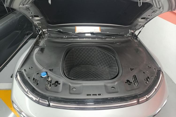 Used XPeng P7 2021 670G Engine Bay
