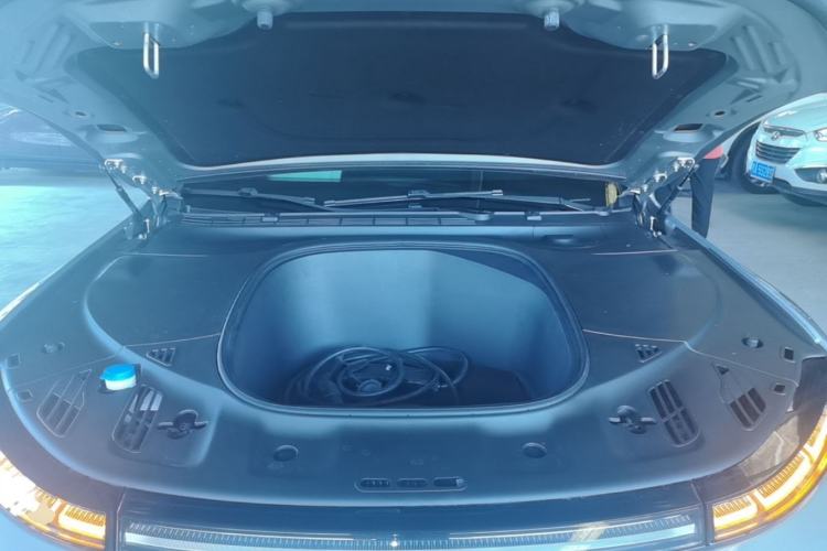 Used XPeng P7 2021 670G Engine Bay