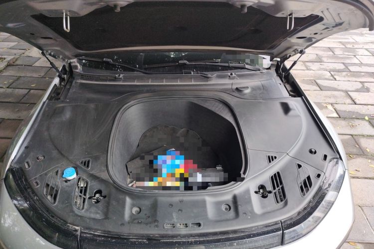 Used XPeng P7 2021 670G Engine Bay