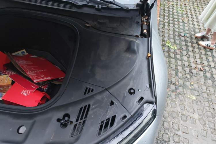 Used XPeng P7 2021 670G Engine Bay Left