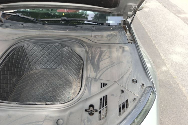 Used XPeng P7 2021 670G Engine Bay Left