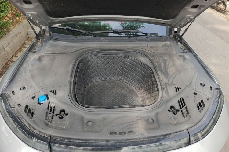 Used XPeng P7 2021 670G Engine Bay