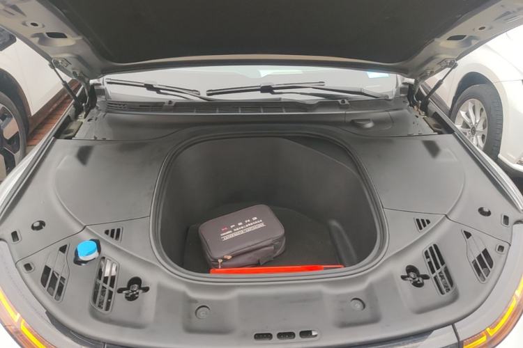 Used XPeng P7 2021 480N Engine Bay