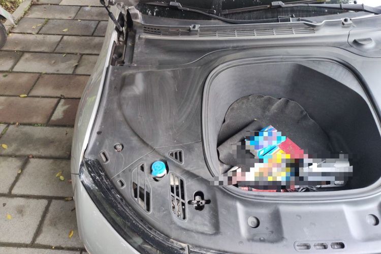 Used XPeng P7 2021 670G Engine Bay Right
