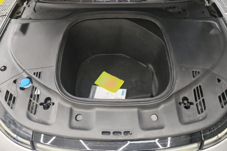 Used XPeng P7 2021 480N Engine Bay