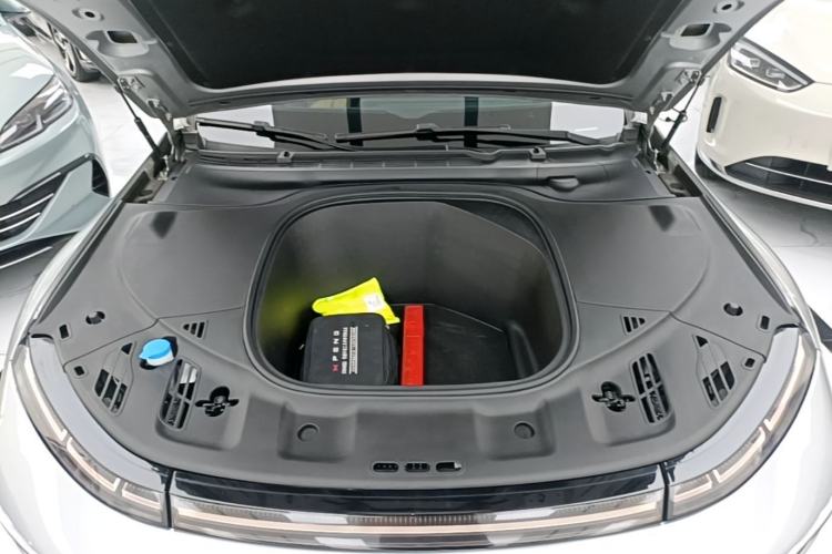 Used XPeng P7 2021 480N Engine Bay
