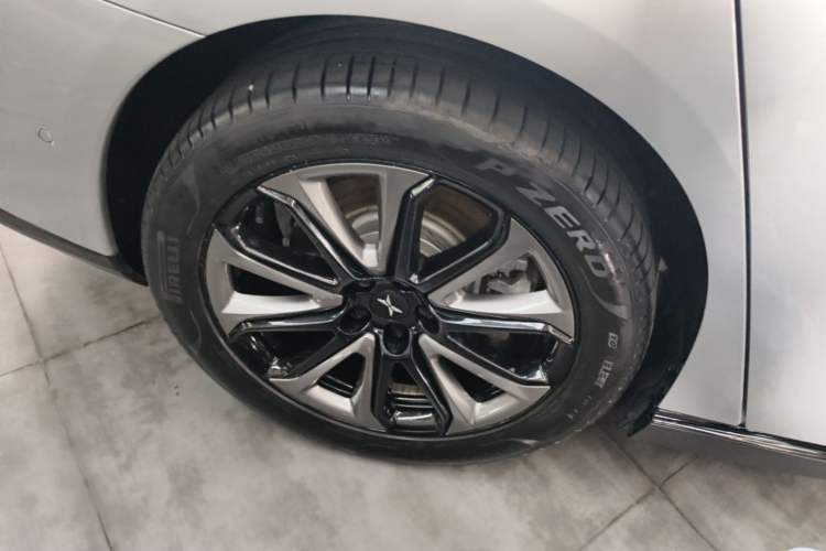 Used XPeng P7 2021 480E Exterior 1