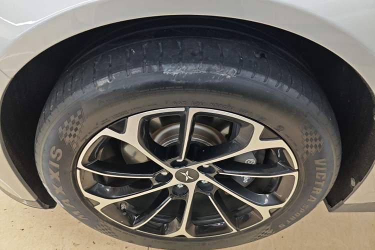 Used XPeng P7 2021 480N Exterior 4