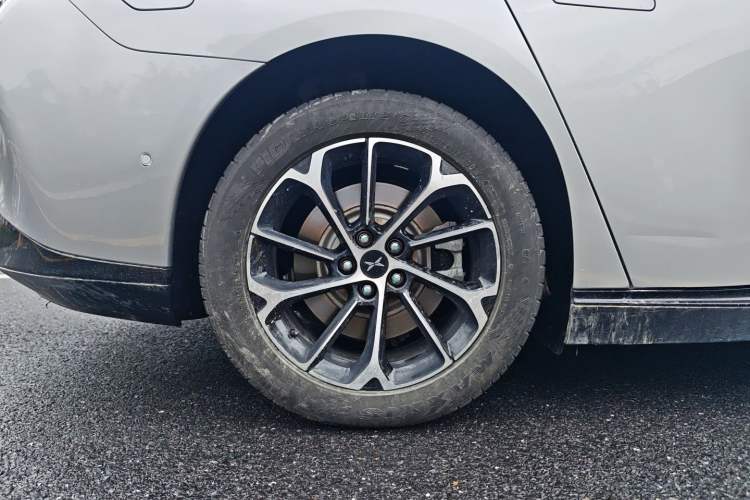 Used XPeng P7 2021 480N Exterior 4
