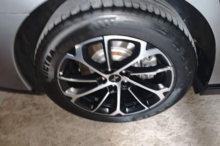 Used XPeng P7 2021 670G Exterior 5