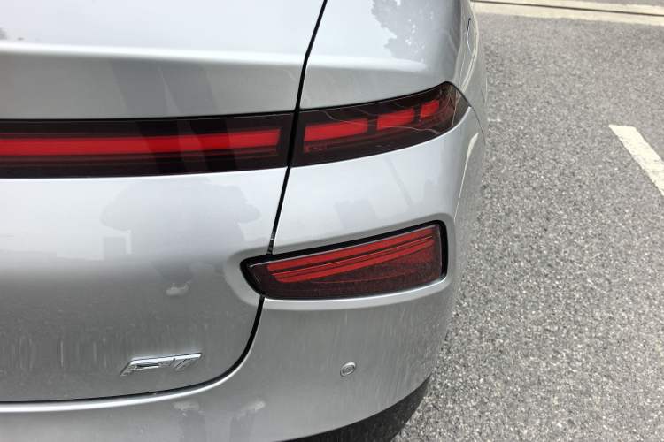 Used XPeng P7 2021 670G Exterior 8