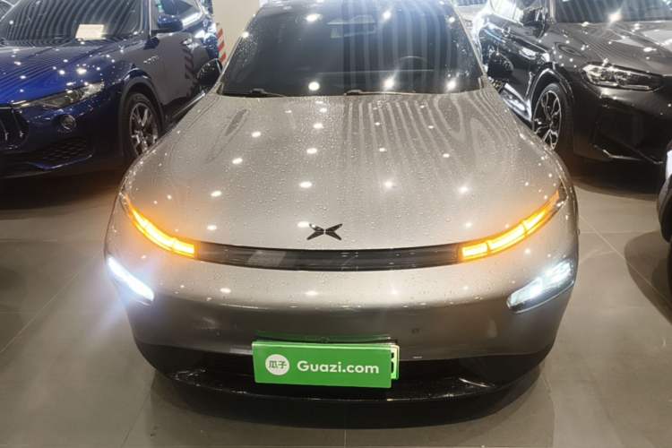 Used XPeng P7 2021 670E Pengyi Edition Front