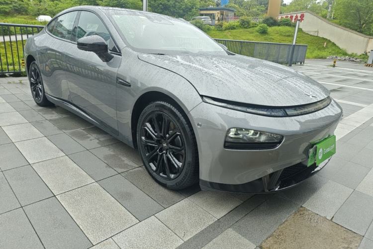 Used XPeng P7 2021 562E Pengyi Performance Edition Front Right 45 Deg