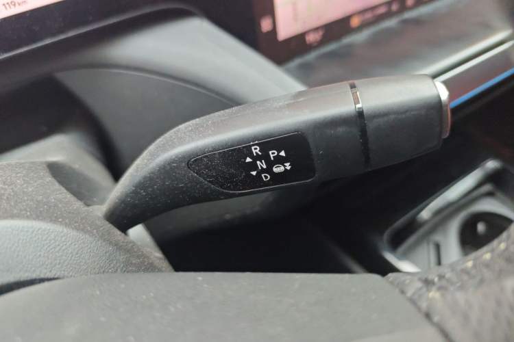 Used XPeng P7 2021 670G Gear Lever