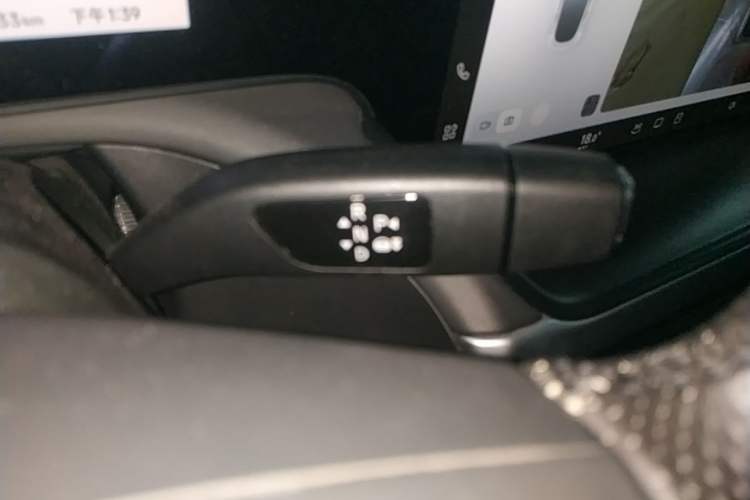 Used XPeng P7 2021 480N Gear Lever