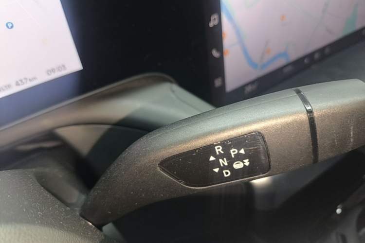 Used XPeng P7 2021 670G Gear Lever