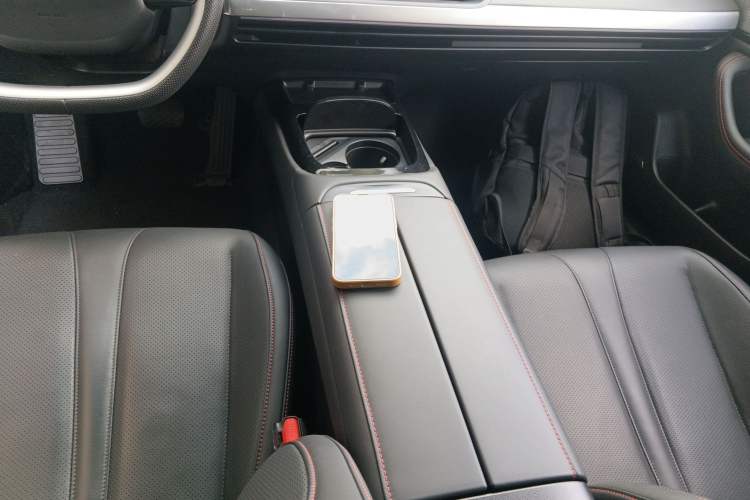 Used XPeng P7 2021 480N Gear Lever