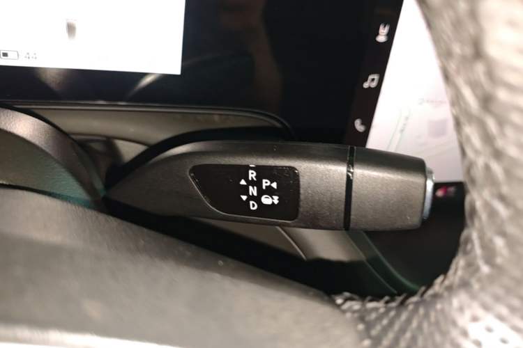 Used XPeng P7 2021 670G Gear Lever