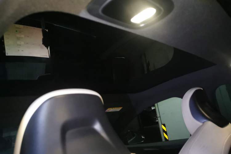 Used XPeng P7 2021 480N Headliner