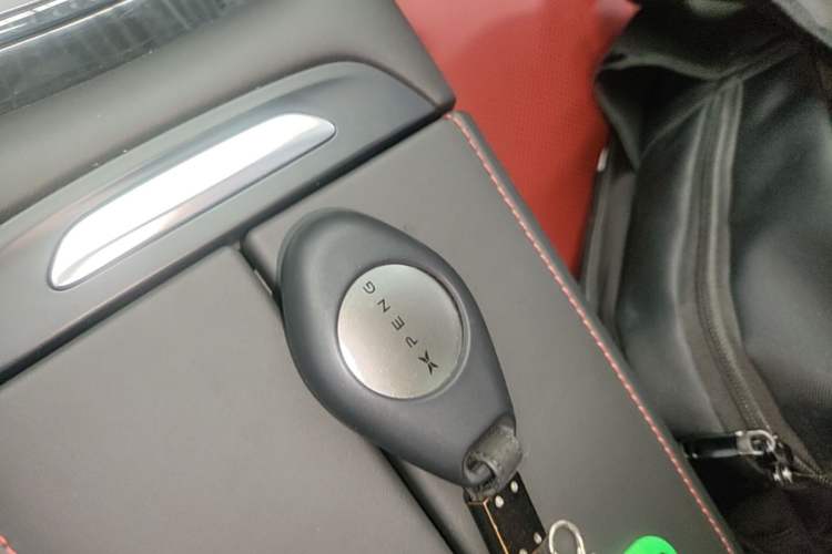 Used XPeng P7 2021 480N Interior 1