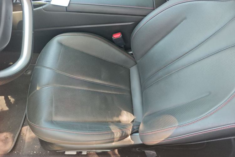Used XPeng P7 2021 480N Interior 1