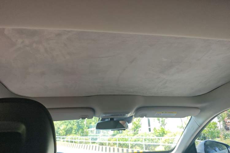 Used XPeng P7 2021 480N Interior 4