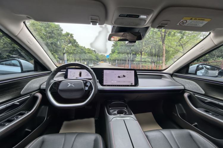 Used XPeng P7 2021 670G Interior 5